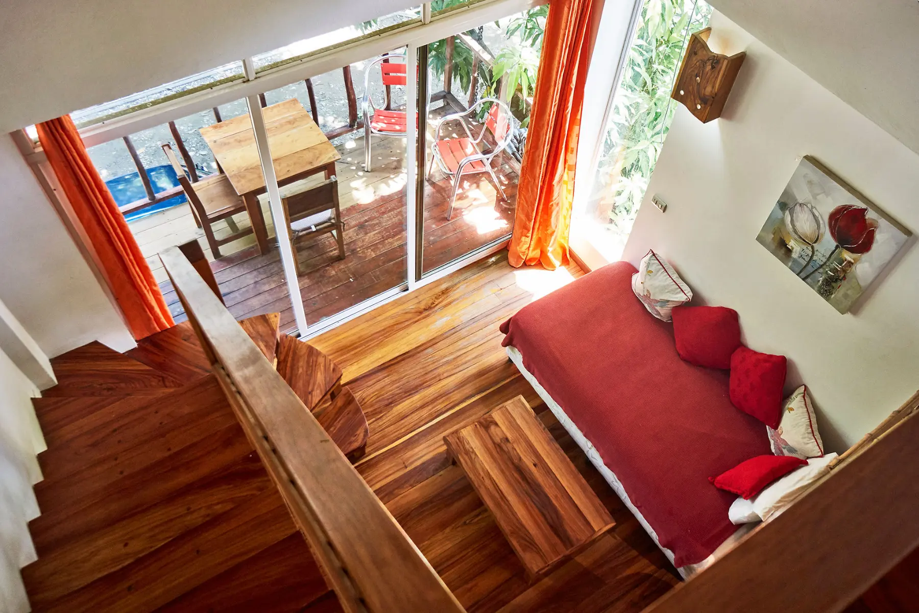 Red apartment — duplex loft with dedicated work desk