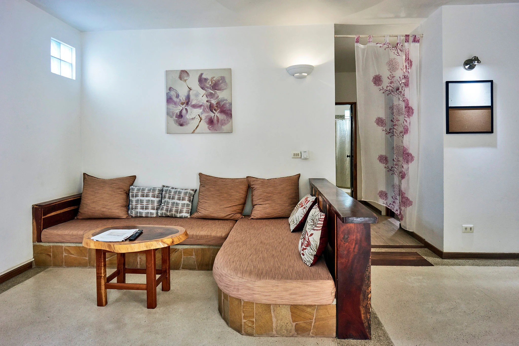 White apartment photo 13